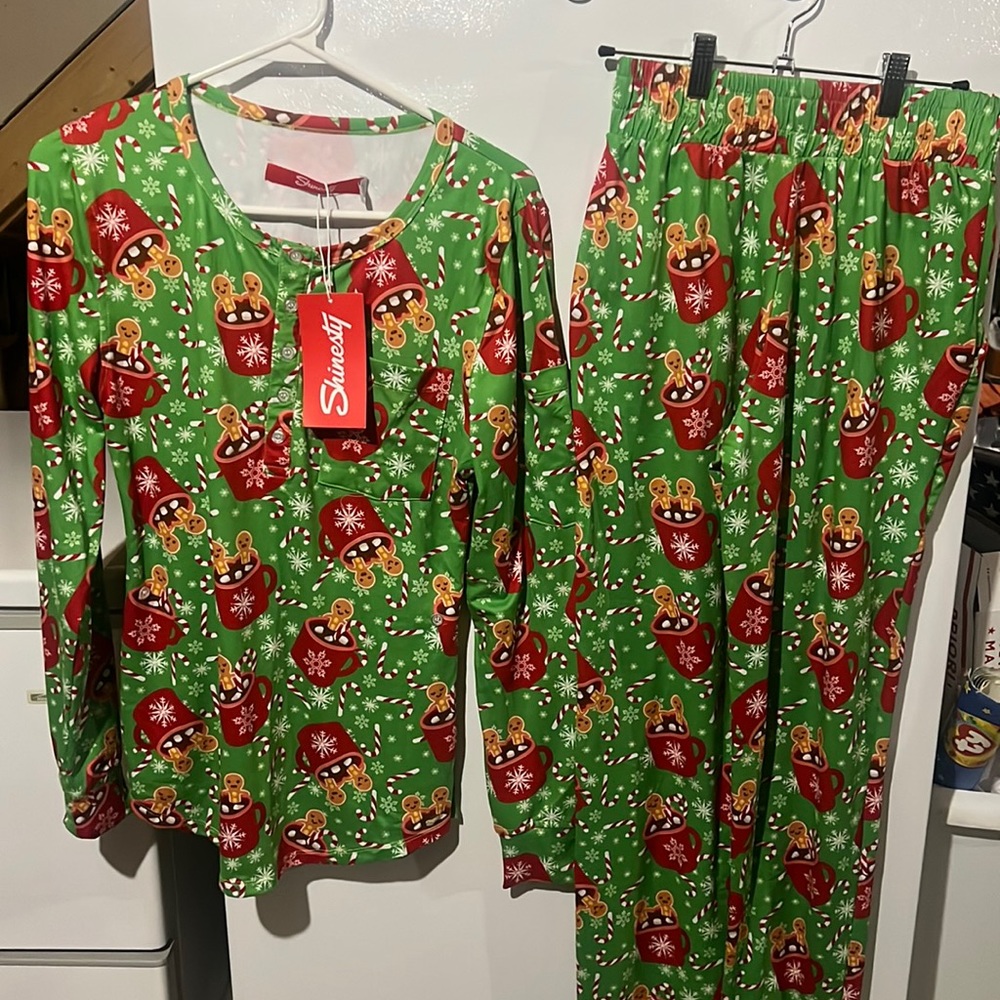 Shinesty Gingerbread PJ set size XS